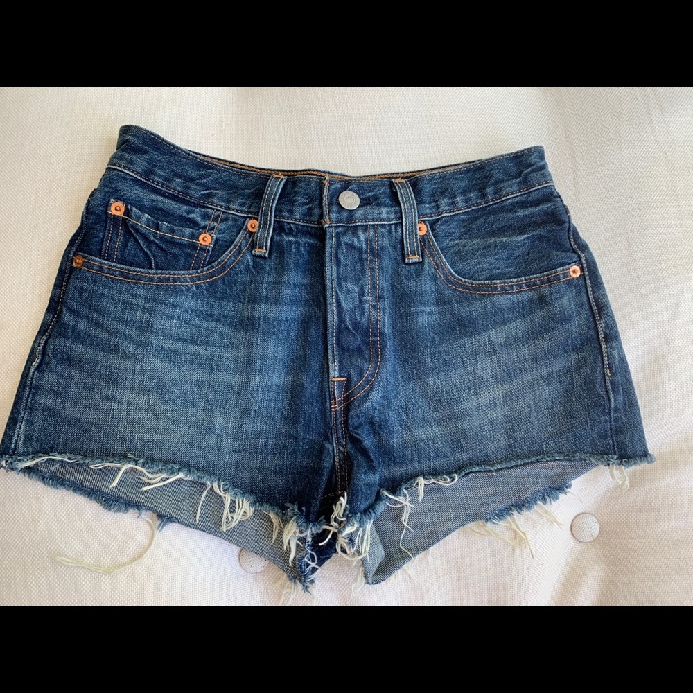 Levi’s shorts